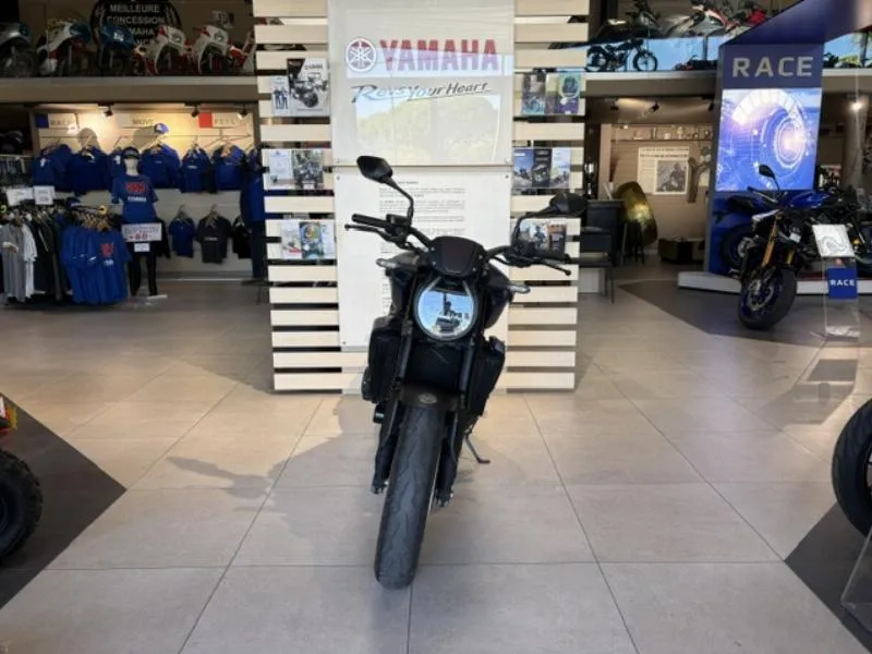 CB 1000 R