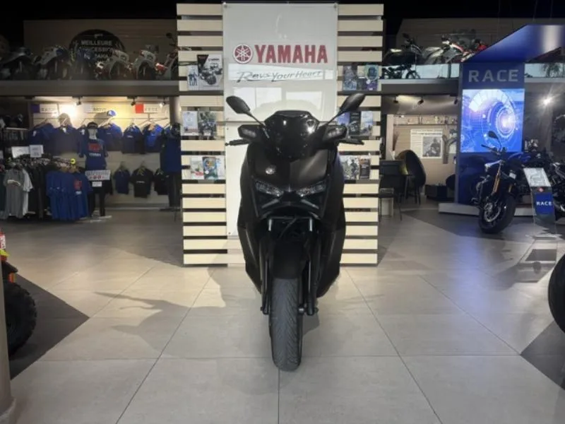 XMAX 125 TECH MAX