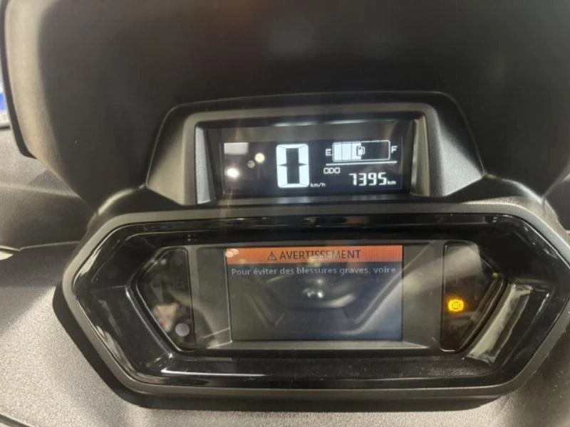 XMAX 125 TECH MAX