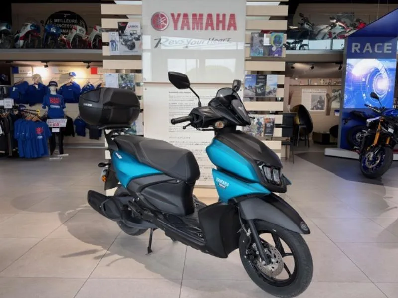 RayZR 125