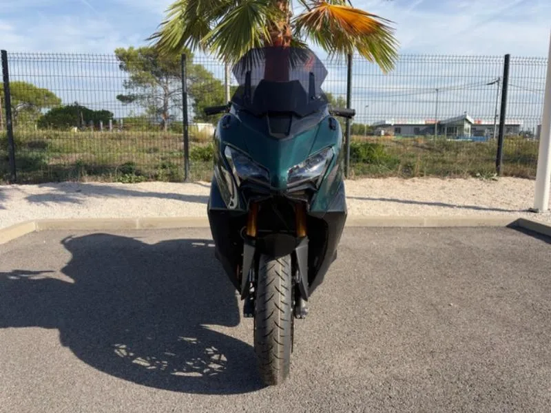 XP TMAX 560 TECH MAX
