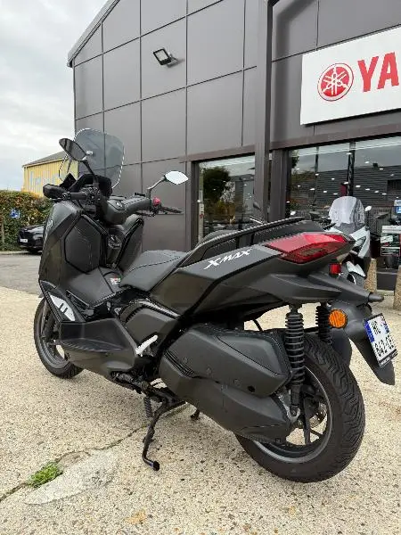 XMAX 300 Tech Max