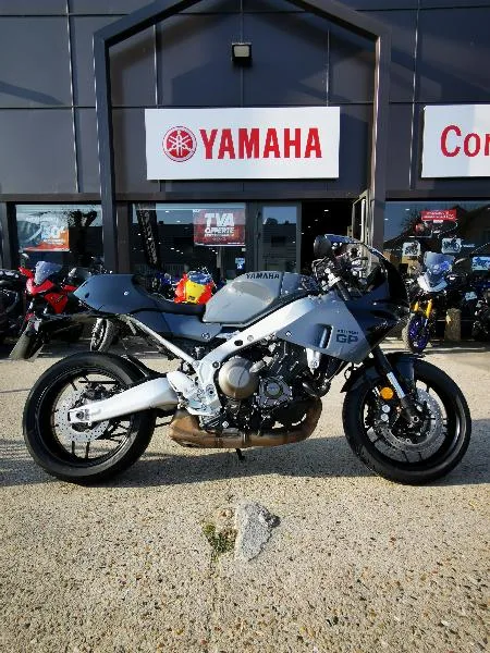 XSR 900 GP