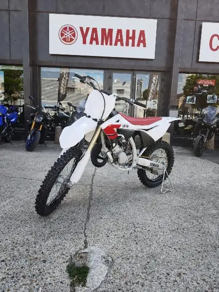 YZ 125