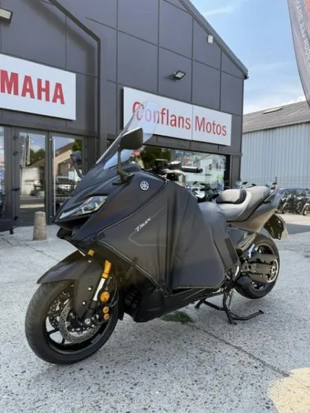 XP TMAX 560 TECH MAX