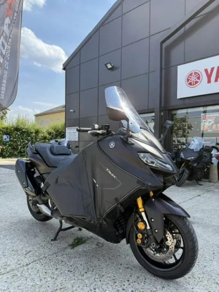 XP TMAX 560 TECH MAX