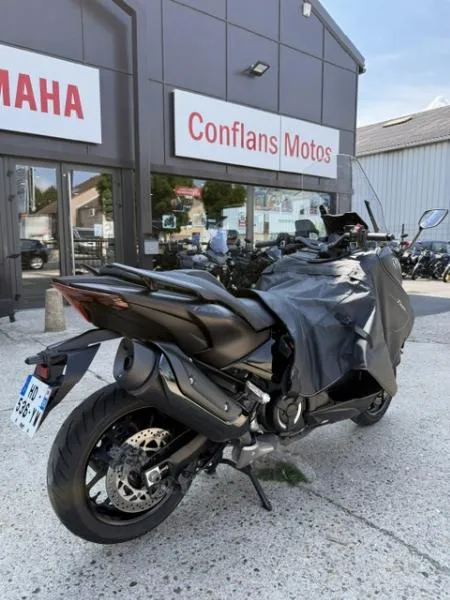 XP TMAX 560 TECH MAX