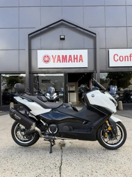 XP TMAX 560 TECH MAX