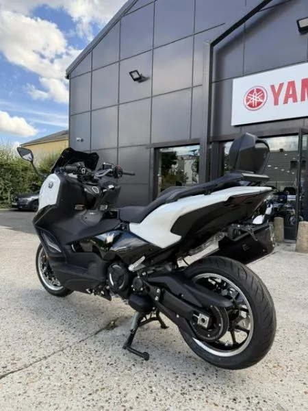 XP TMAX 560 TECH MAX