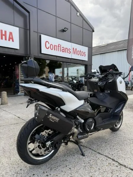 XP TMAX 560 TECH MAX