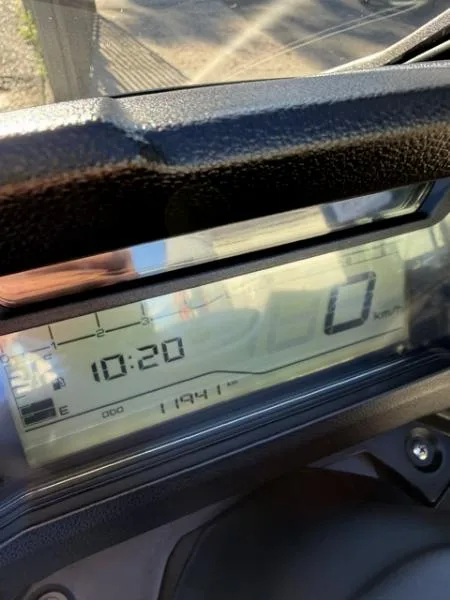 TRICITY 300