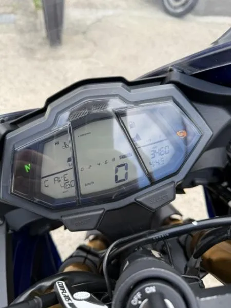 YZF 125 R ABS