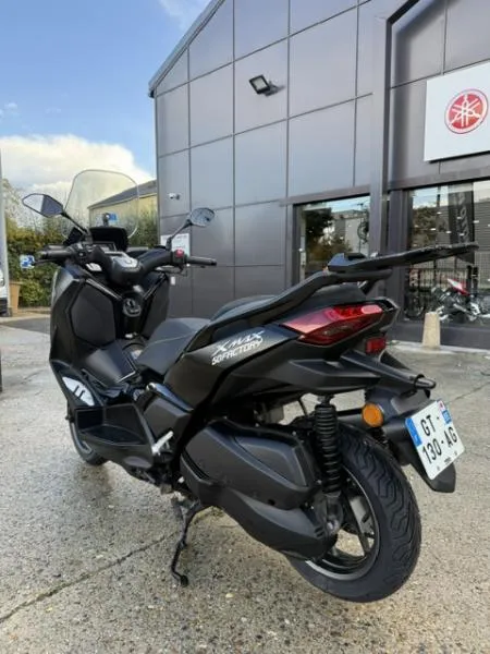 XMAX 300 Tech Max