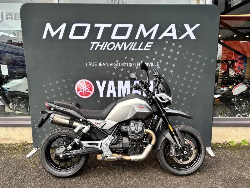 V85 TT STRADA