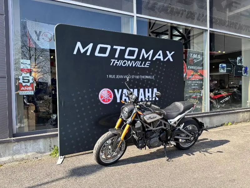 FTR 1200 R CARBON
