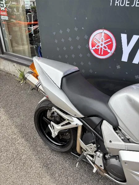 VFR 800 VTEC