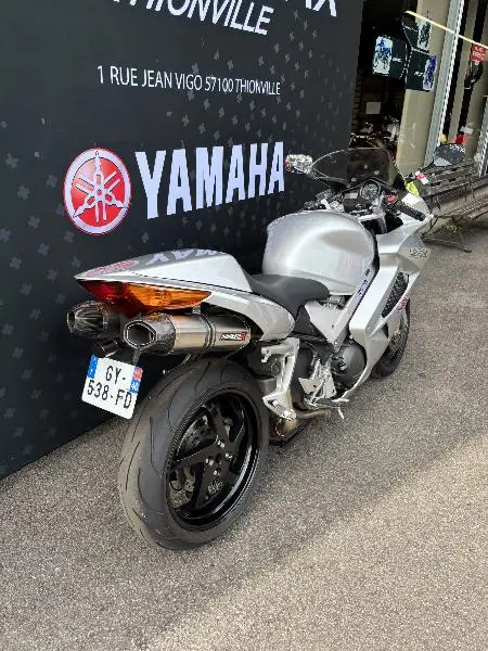 VFR 800 VTEC