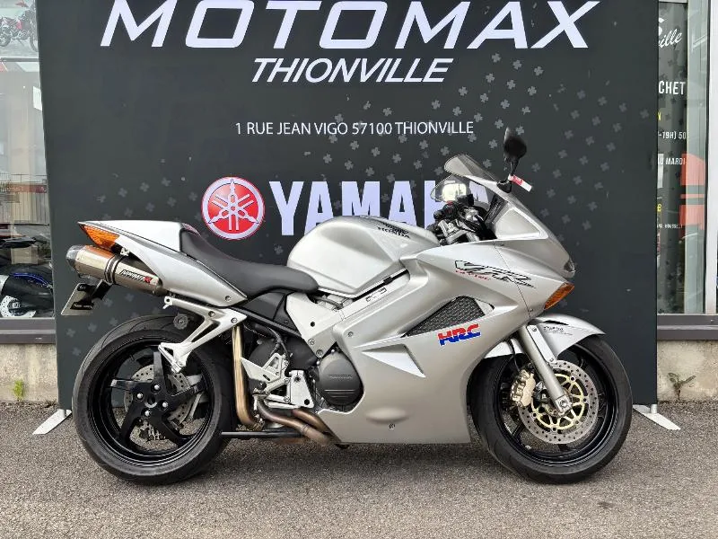 VFR 800 VTEC