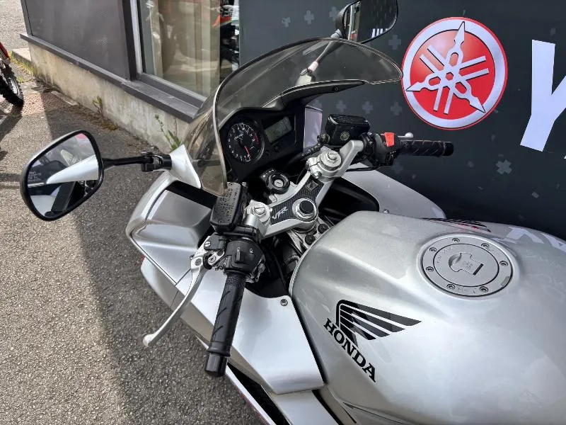 VFR 800 VTEC