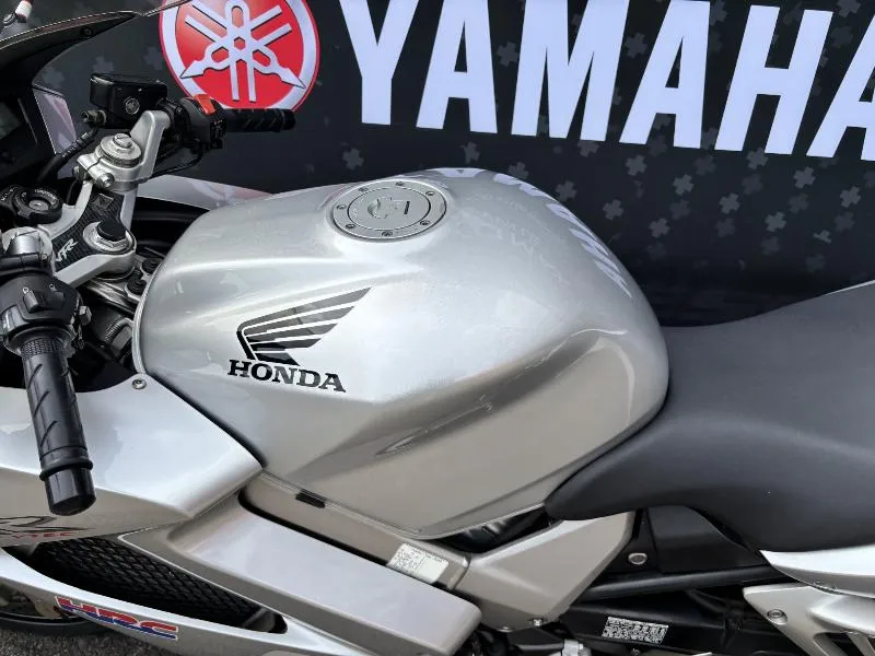 VFR 800 VTEC