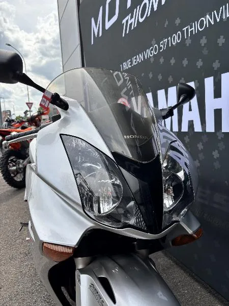 VFR 800 VTEC