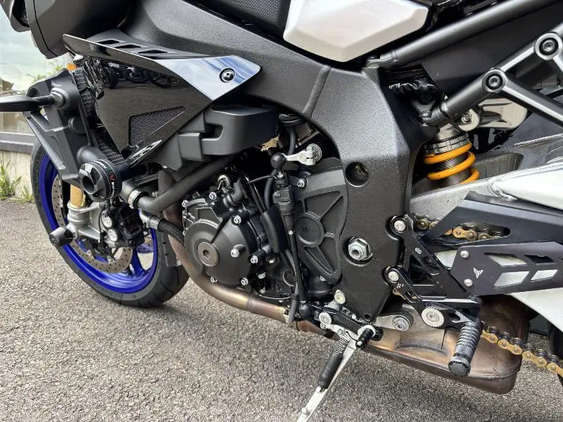 MT10 SP