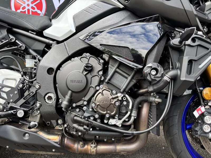 MT10 SP