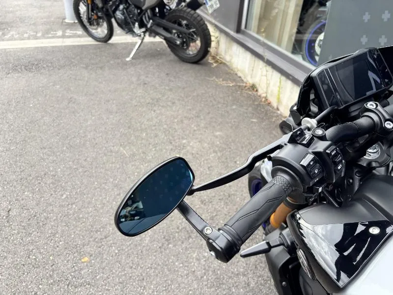 MT09 SP
