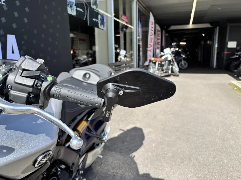 MT09 SP