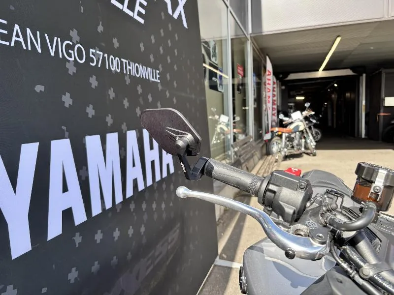MT09 SP