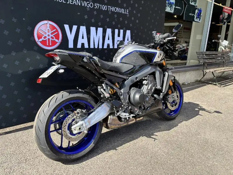 MT09 SP