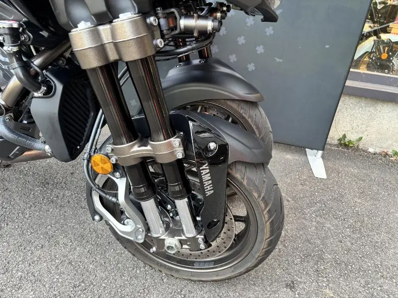 NIKEN 900 GT
