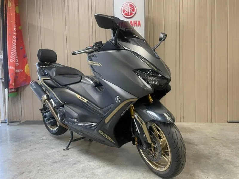 XP TMAX 560 TECH MAX