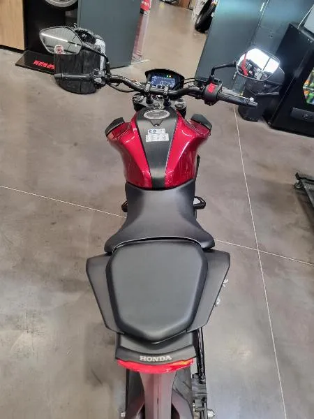 CB 125