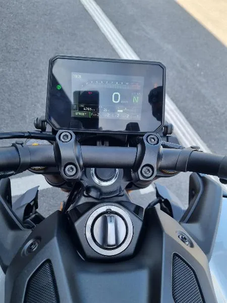 MT09 SP