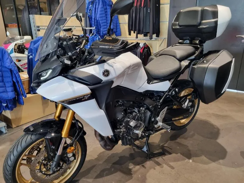 TRACER 9 GT