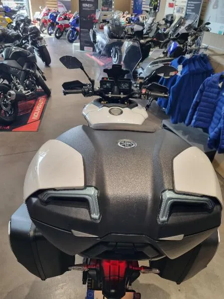 TRACER 9 GT