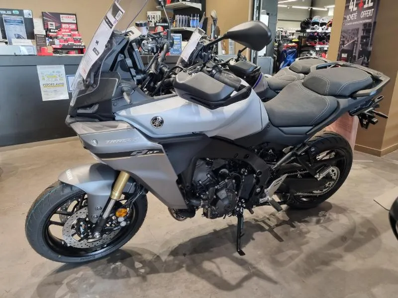 TRACER 9 GT