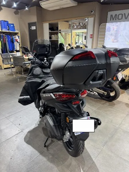 XMAX 125 TECH MAX