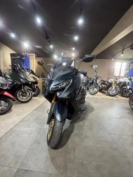 XP TMAX 560 TECH MAX