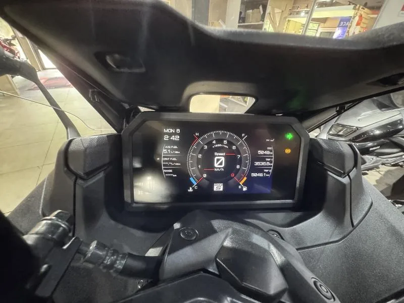 XP TMAX 560 TECH MAX