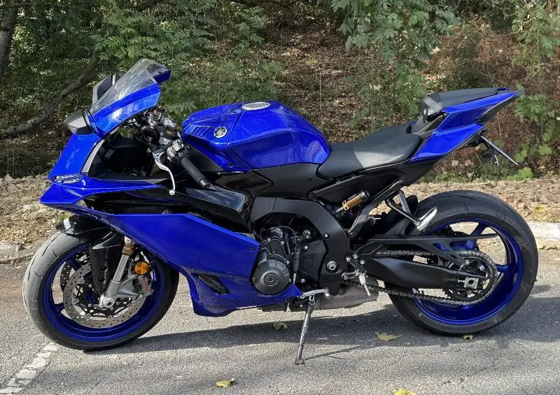 YZFR9