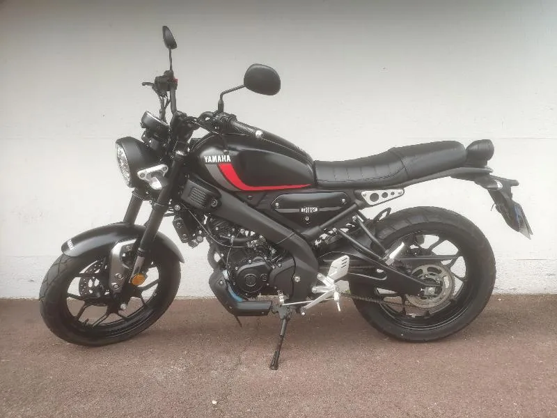 XSR 125 2021
