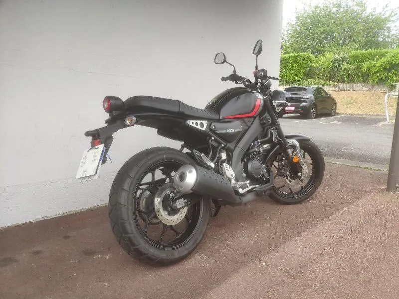 XSR 125