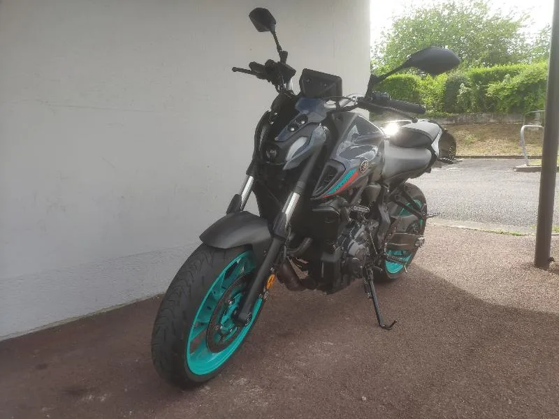 MT07
