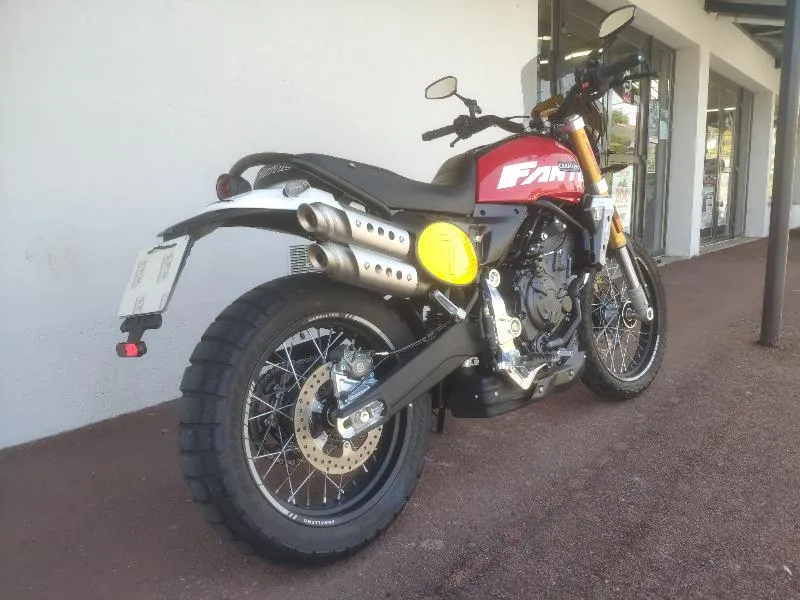 CABALLERO 700 SCRAMBLER