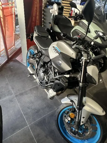 MT07