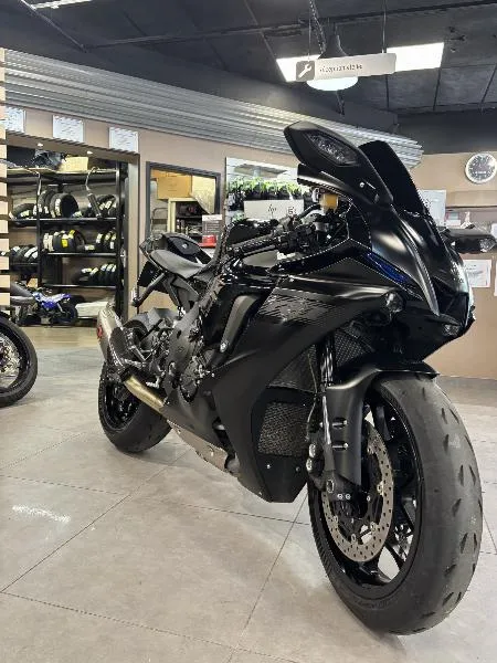YZF 1000 R1 2021