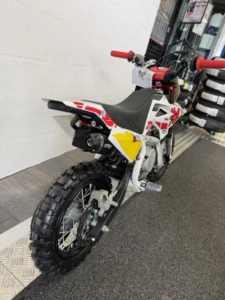 50 START A LIMITED