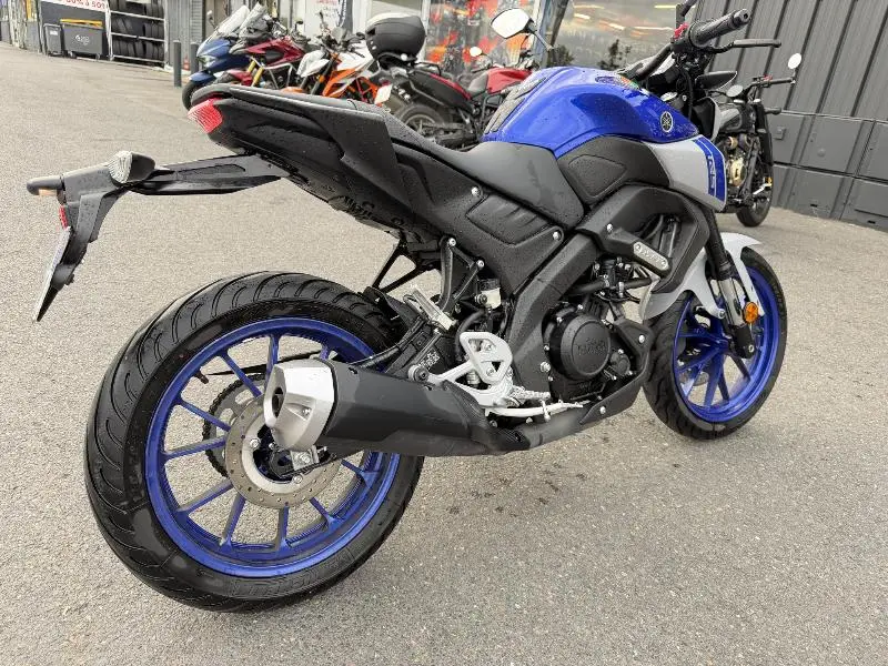 MT125 ABS